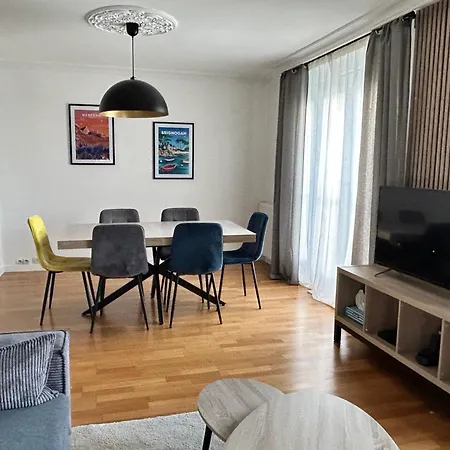 شقة Bel Familial Classe Proche Tram Place De Strasbourg Acces Centre Ville, Plages بريست