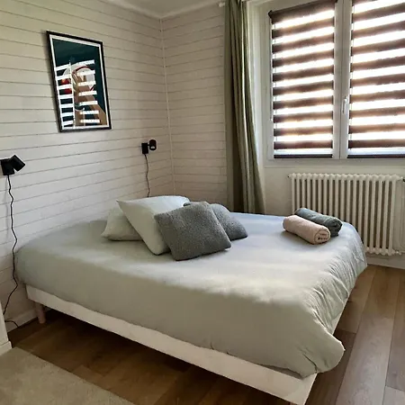 شقة Bel Familial Classe Proche Tram Place De Strasbourg Acces Centre Ville, Plages *