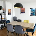 Apartment Bel Familial Classe Proche Tram Place De Strasbourg Acces Centre Ville, Plages