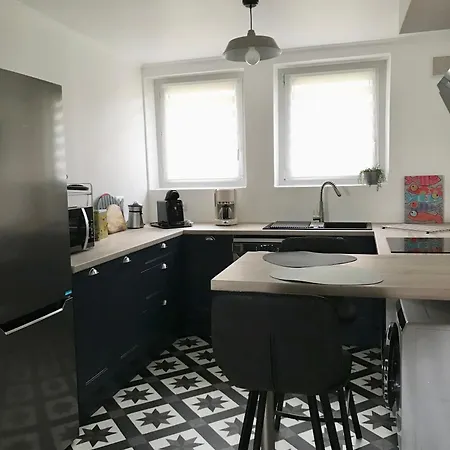 Bel , Proche Tram Place De Strasbourg Accès Centre Ville, Plages