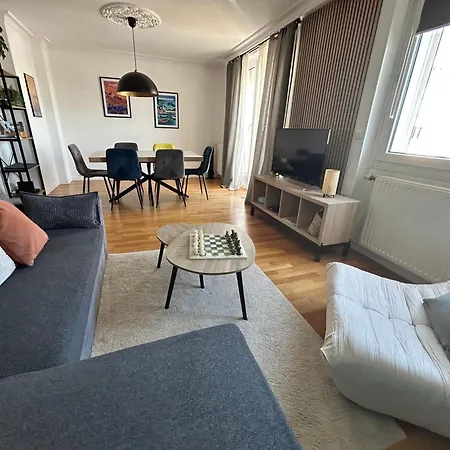 Apartment Bel Familial Classe Proche Tram Place De Strasbourg Acces Centre Ville, Plages