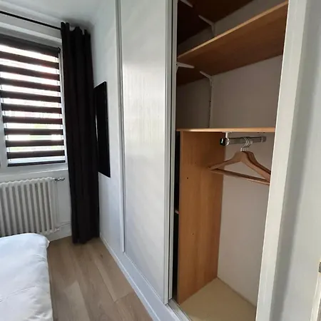 Bel Familial Classe Proche Tram Place De Strasbourg Acces Centre Ville, Plages Brest