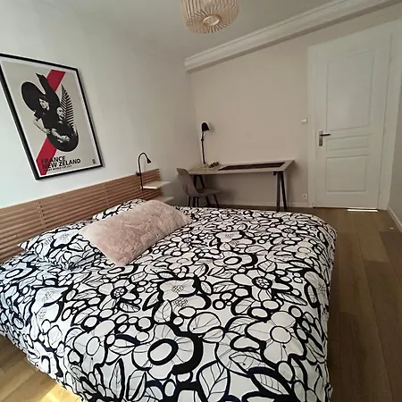Apartment Bel Familial Classe Proche Tram Place De Strasbourg Acces Centre Ville, Plages