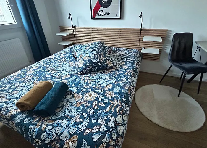 Bel , Proche Tram Place De Strasbourg Accès Centre Ville, Plages