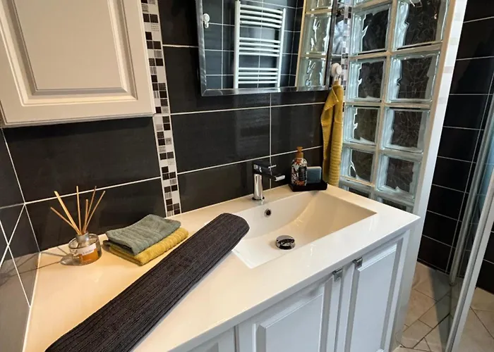 Bel , Proche Tram Place De Strasbourg Accès Centre Ville, Plages * Brest