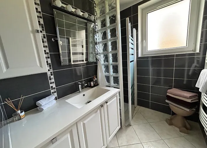 Bel Familial Classe Proche Tram Place De Strasbourg Acces Centre Ville, Plages Lejlighed Brest